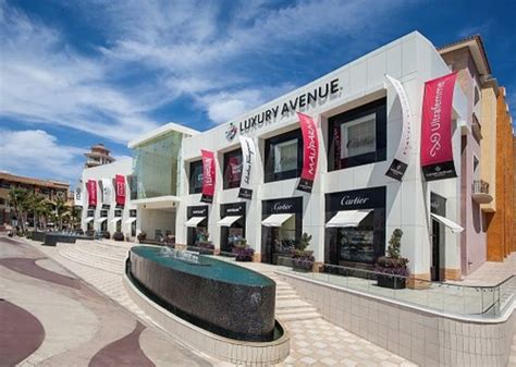 luxury avenue cabo san lucas.